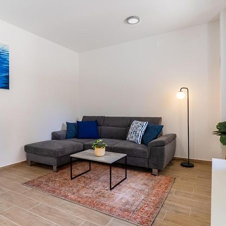 Apartment Blue Monstera Cres Dış mekan fotoğraf