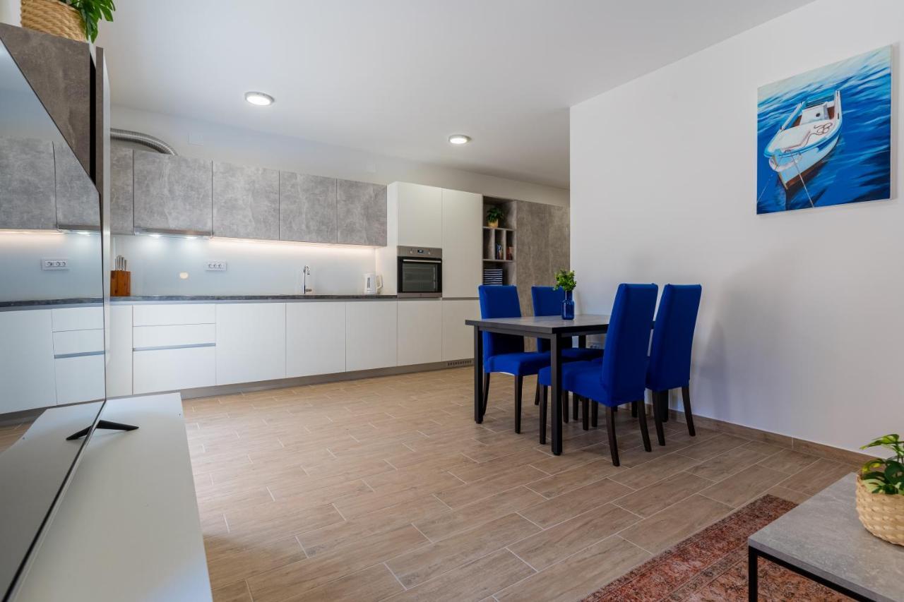 Apartment Blue Monstera Cres Dış mekan fotoğraf