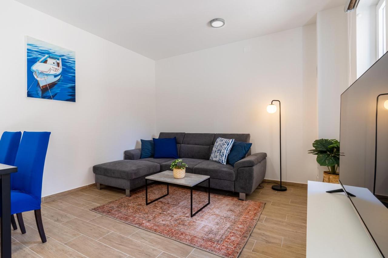 Apartment Blue Monstera Cres Dış mekan fotoğraf